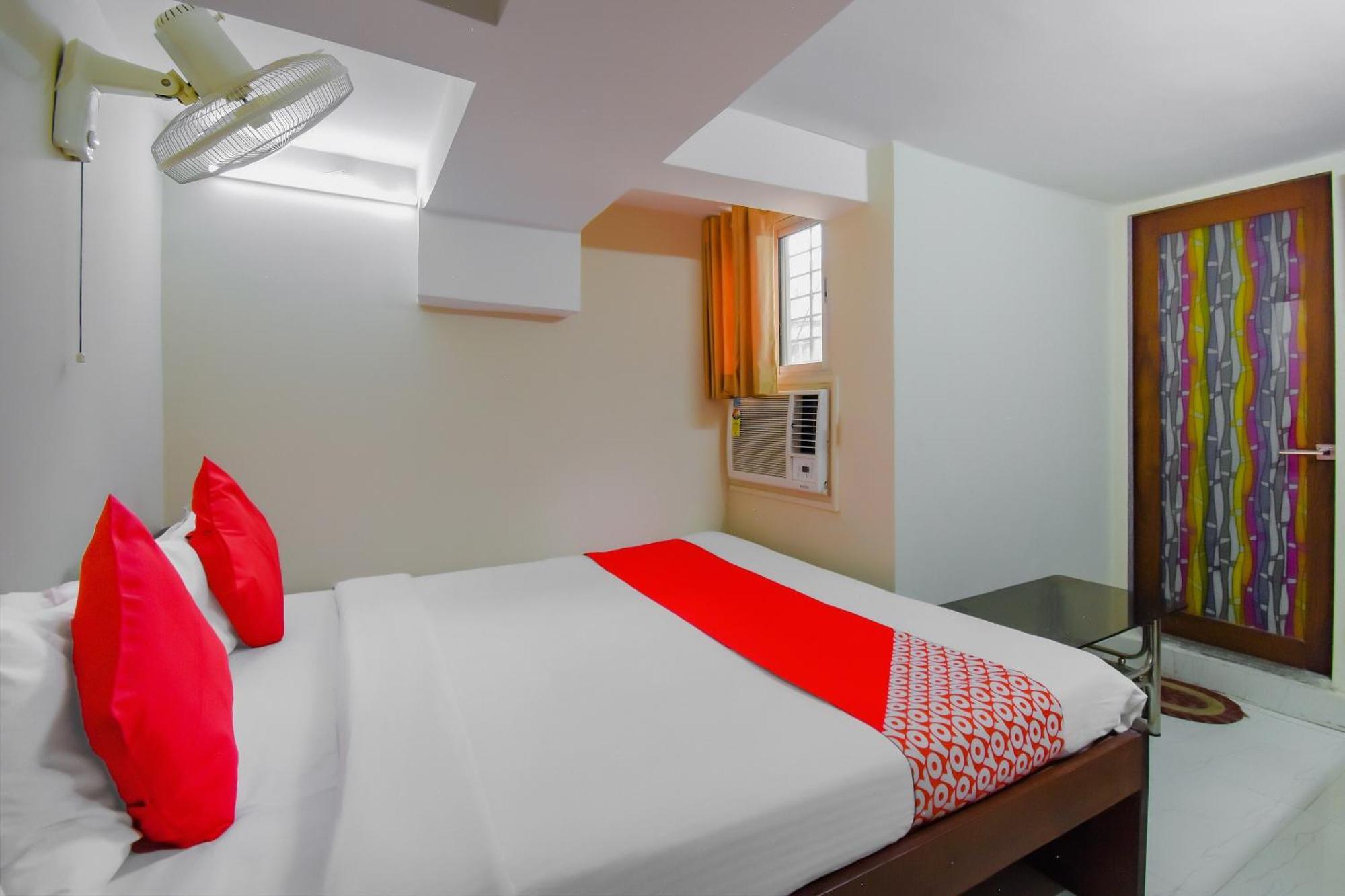 Hotel O Lindsay Inn Guest House Bara Bazar Exterior foto